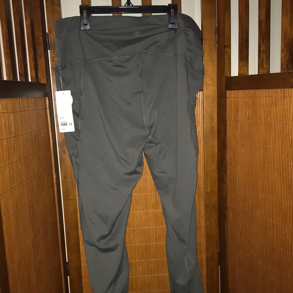 Yogalicious Pants 2X NWT